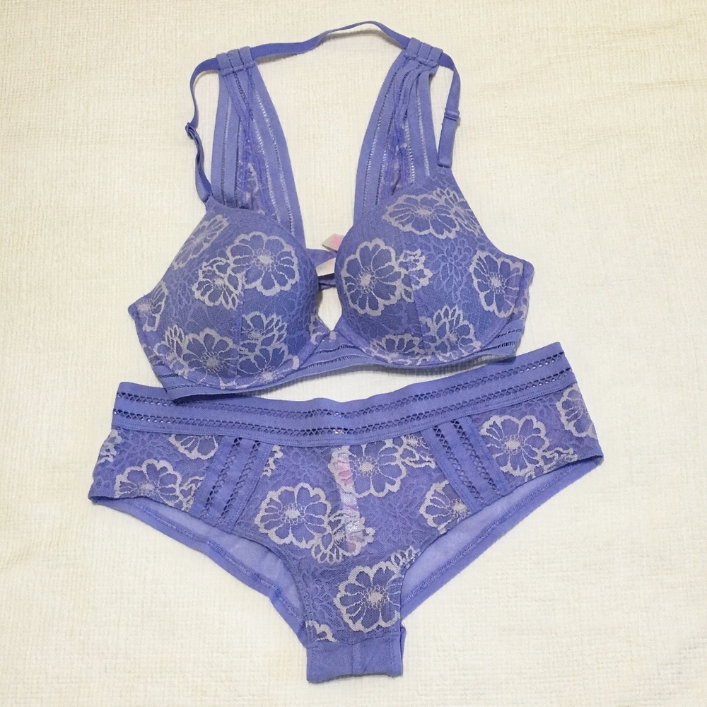 PINK Victoria's Secret Lilac Floral Lace Bra & Hipster Panty Set
